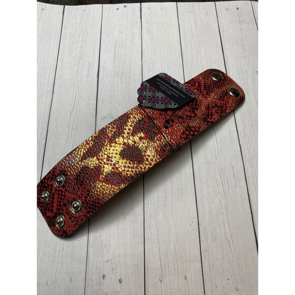 Paparazzi Wide Red Gold Snake Print Leather Snap Bracelet 9 in - Picture 2 of 6